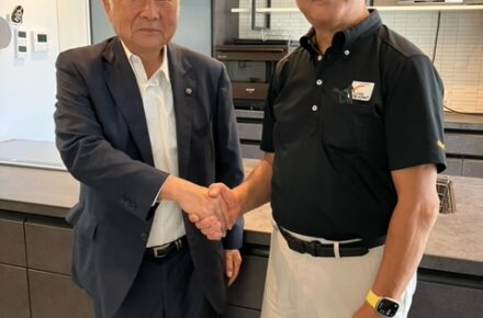 橋本会長に見学いただきました