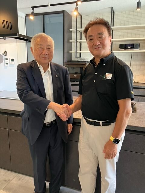 橋本会長に見学いただきました